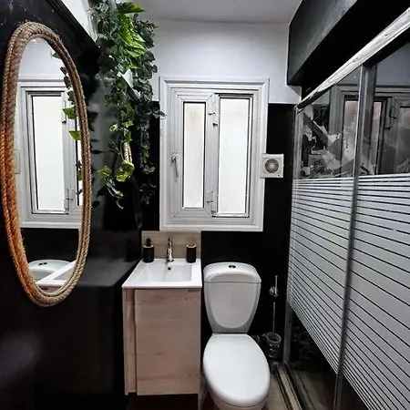 Fully Equipped Cozy Apartment Athens